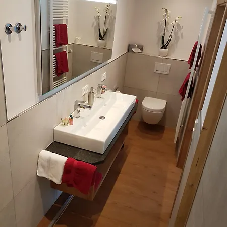 Roswitha Hotel 3*