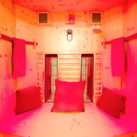 Roswitha Otel