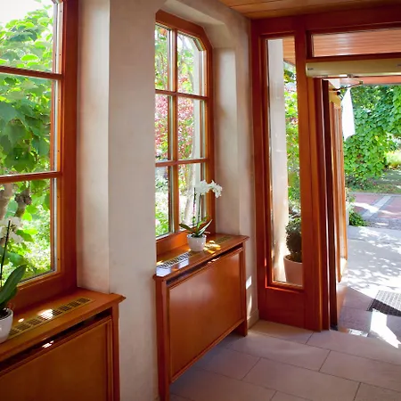 Roswitha Hotel 3*